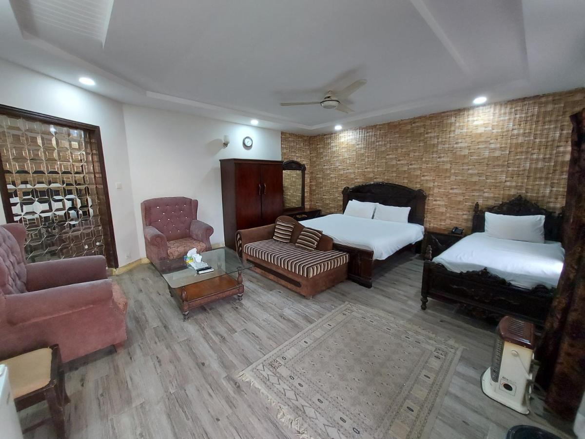 Casa Blanca Boutique Guest House อิสลามาบัด ภายนอก รูปภาพ